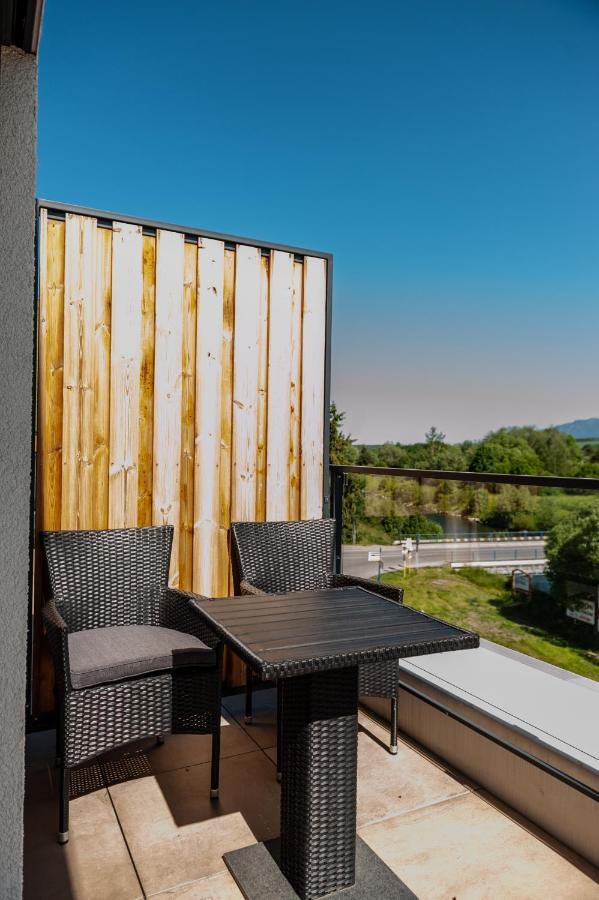 Apartmany Besen Bešeňová Dış mekan fotoğraf