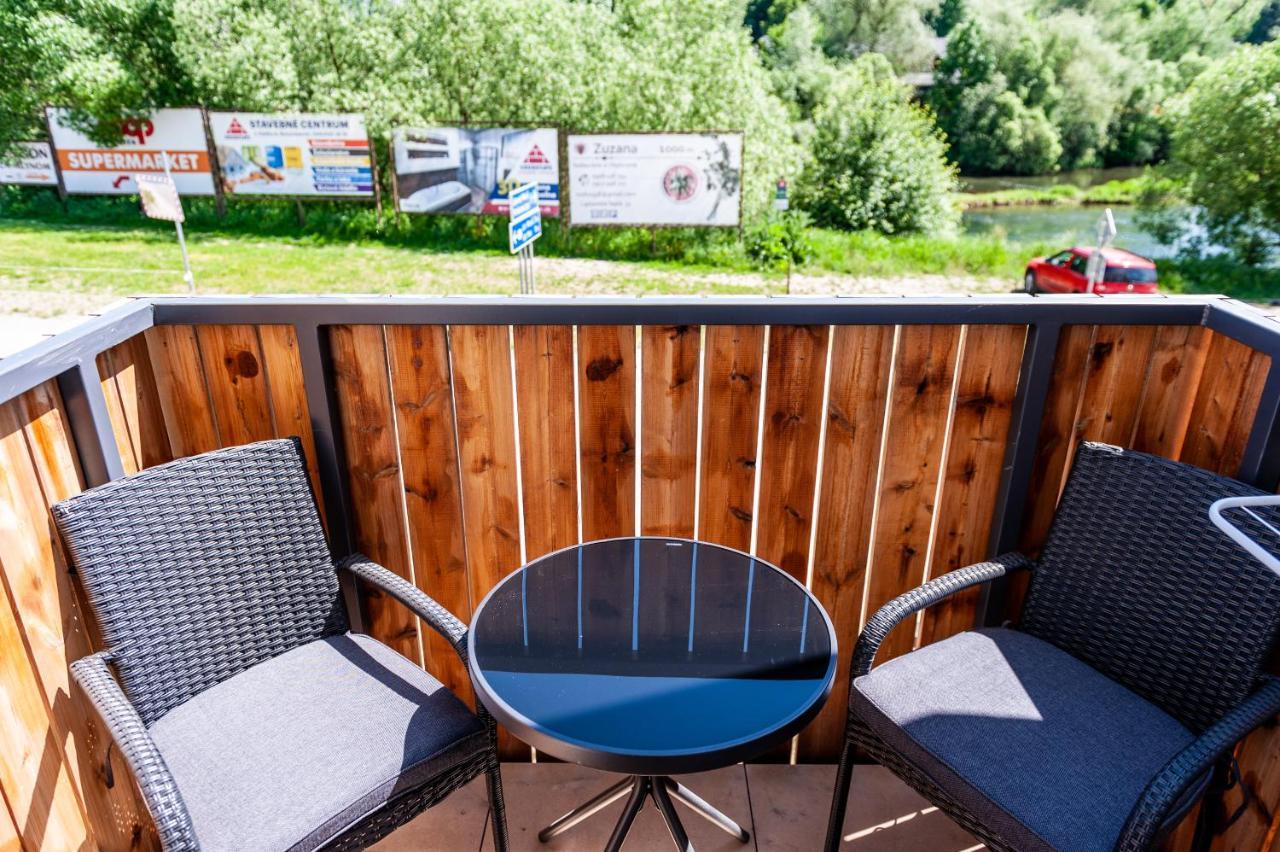 Apartmany Besen Bešeňová Dış mekan fotoğraf