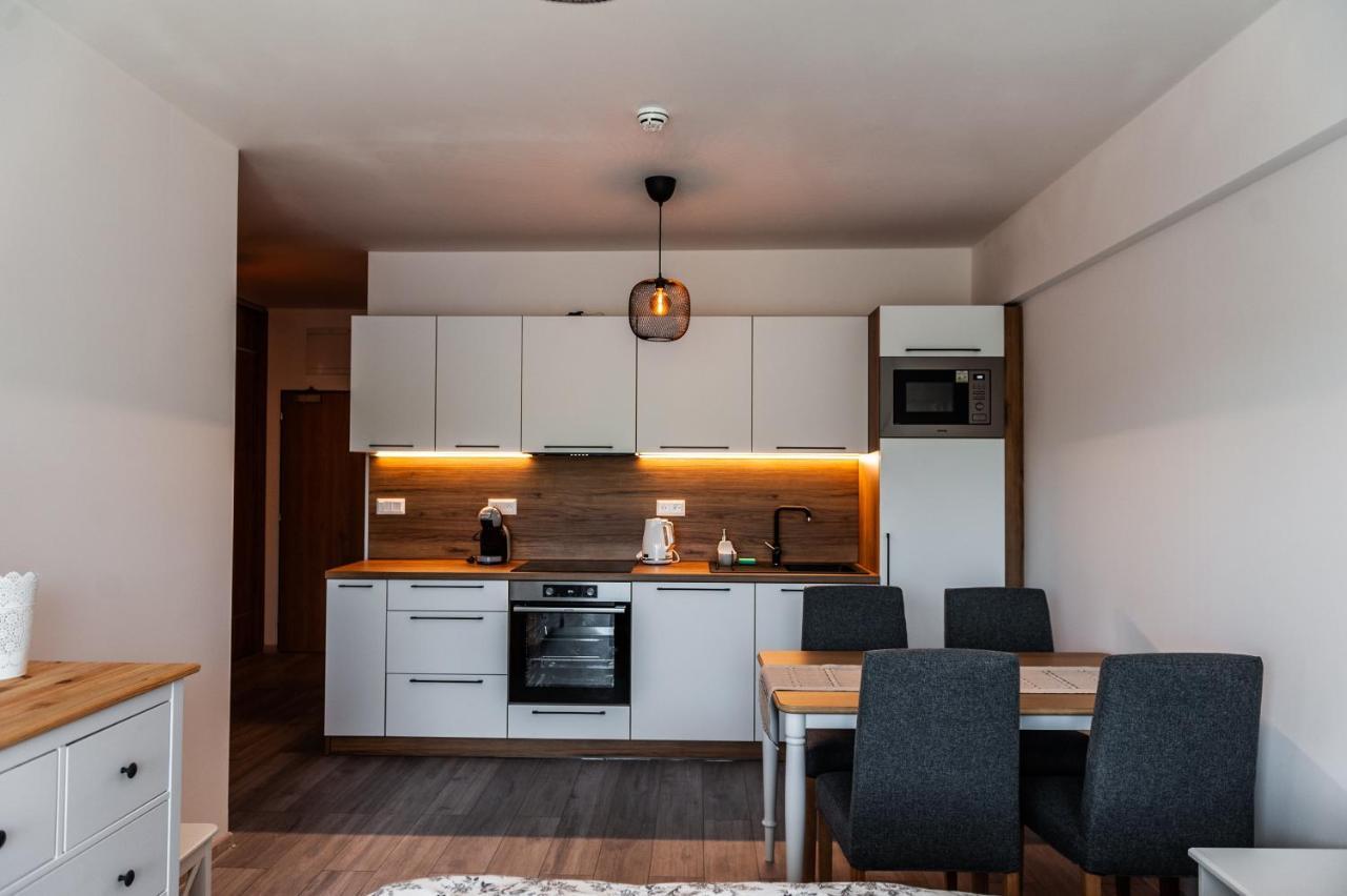 Apartmany Besen Bešeňová Dış mekan fotoğraf