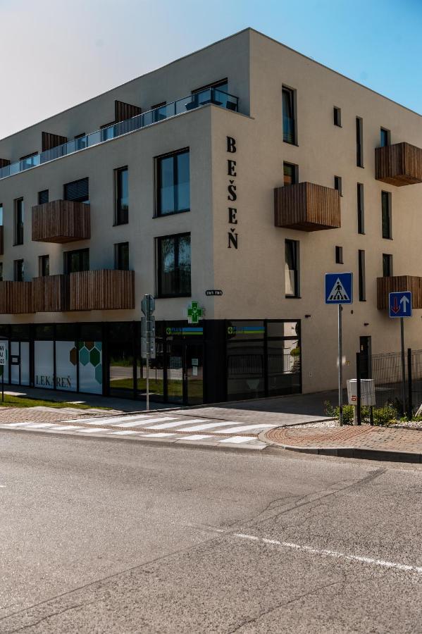 Apartmany Besen Bešeňová Dış mekan fotoğraf