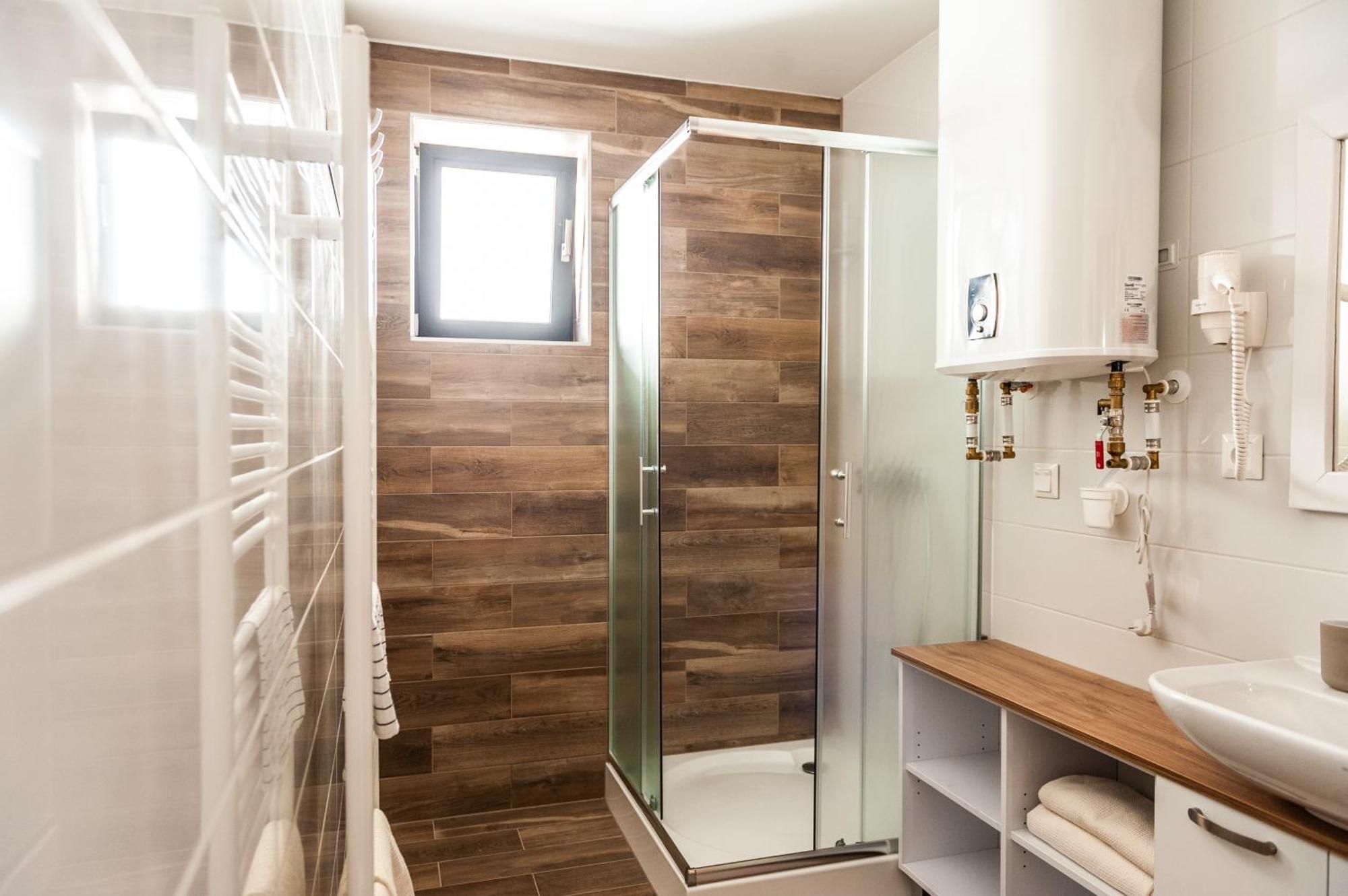 Apartmany Besen Bešeňová Dış mekan fotoğraf