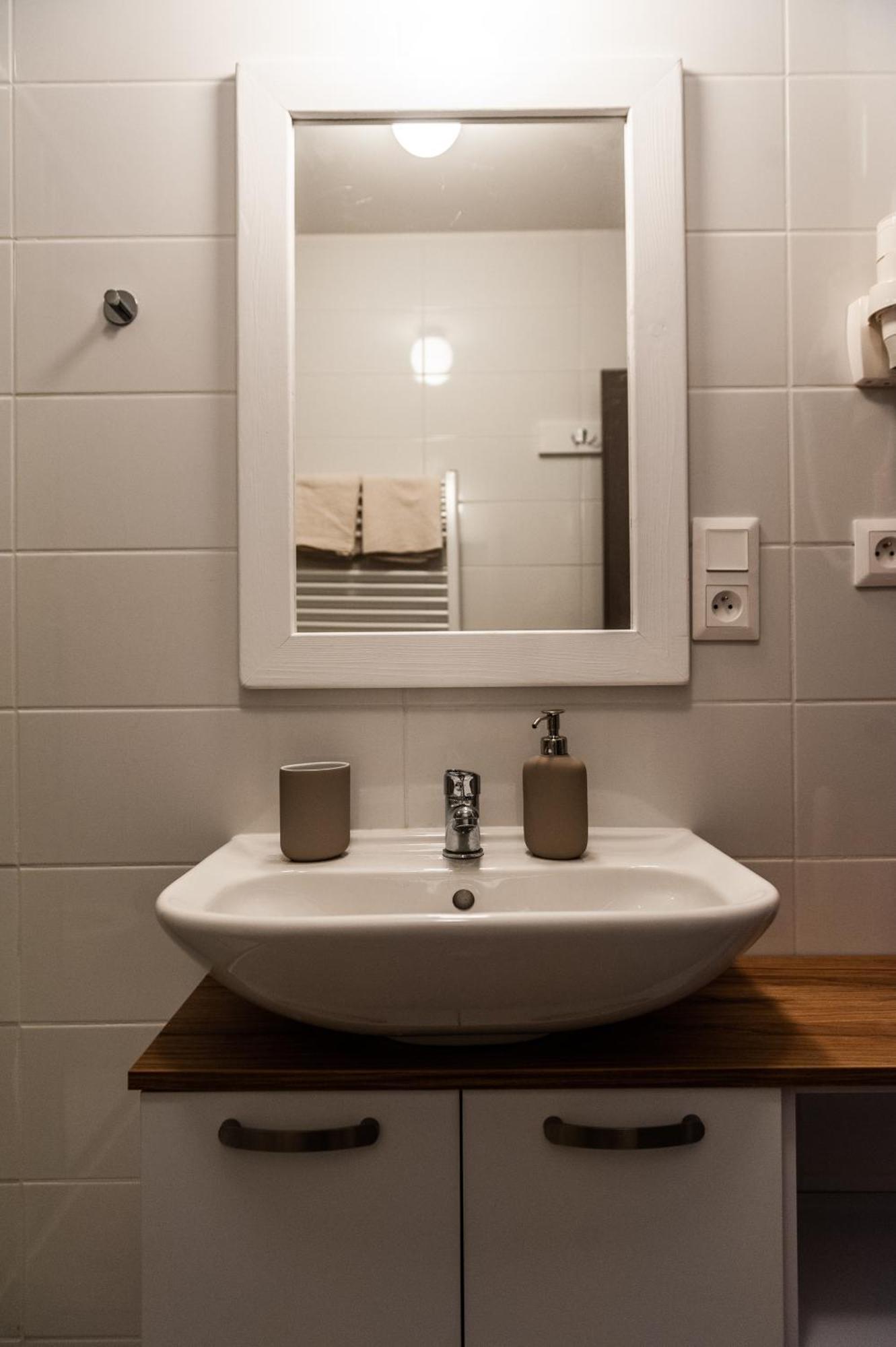 Apartmany Besen Bešeňová Dış mekan fotoğraf