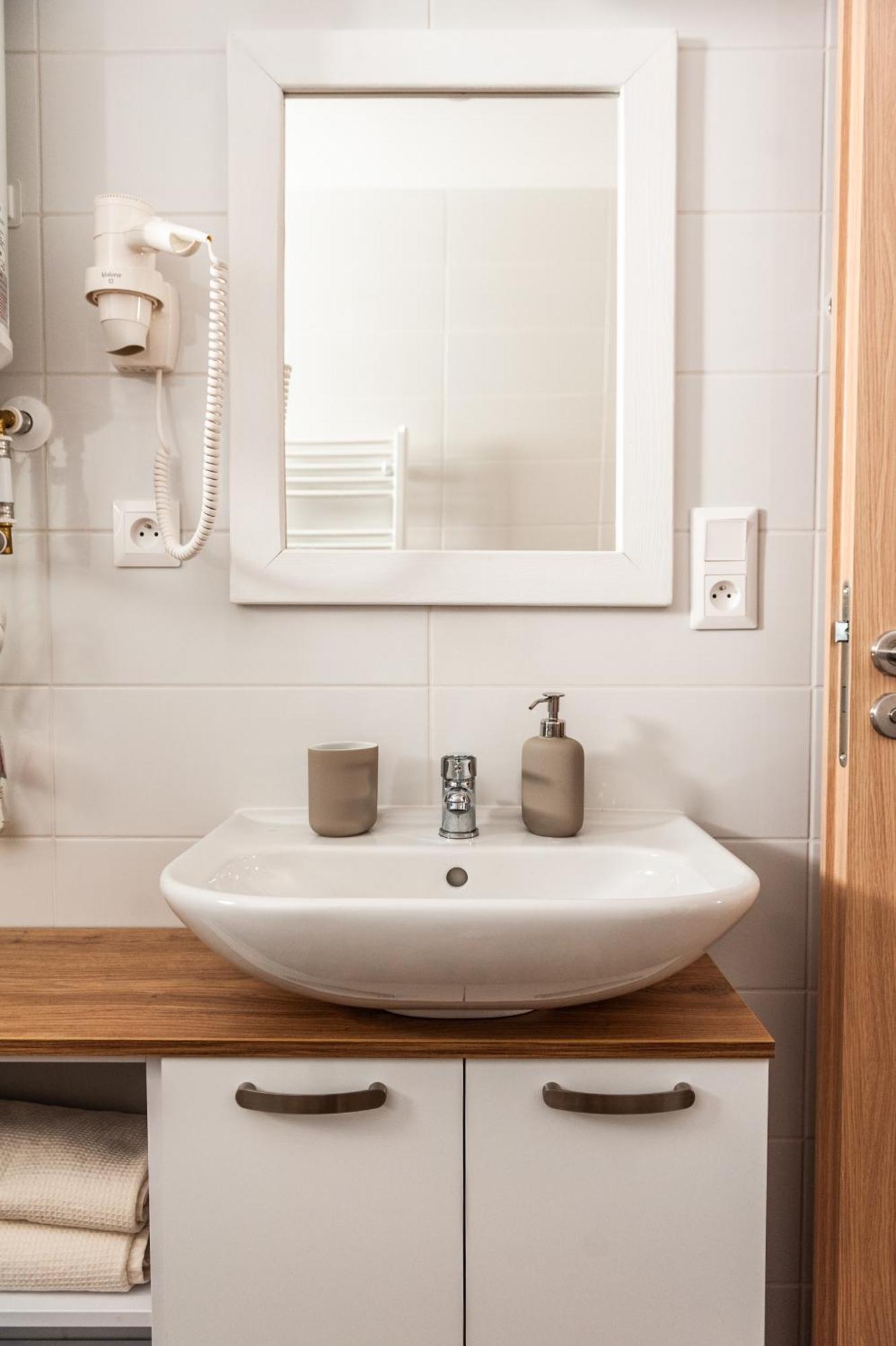 Apartmany Besen Bešeňová Dış mekan fotoğraf