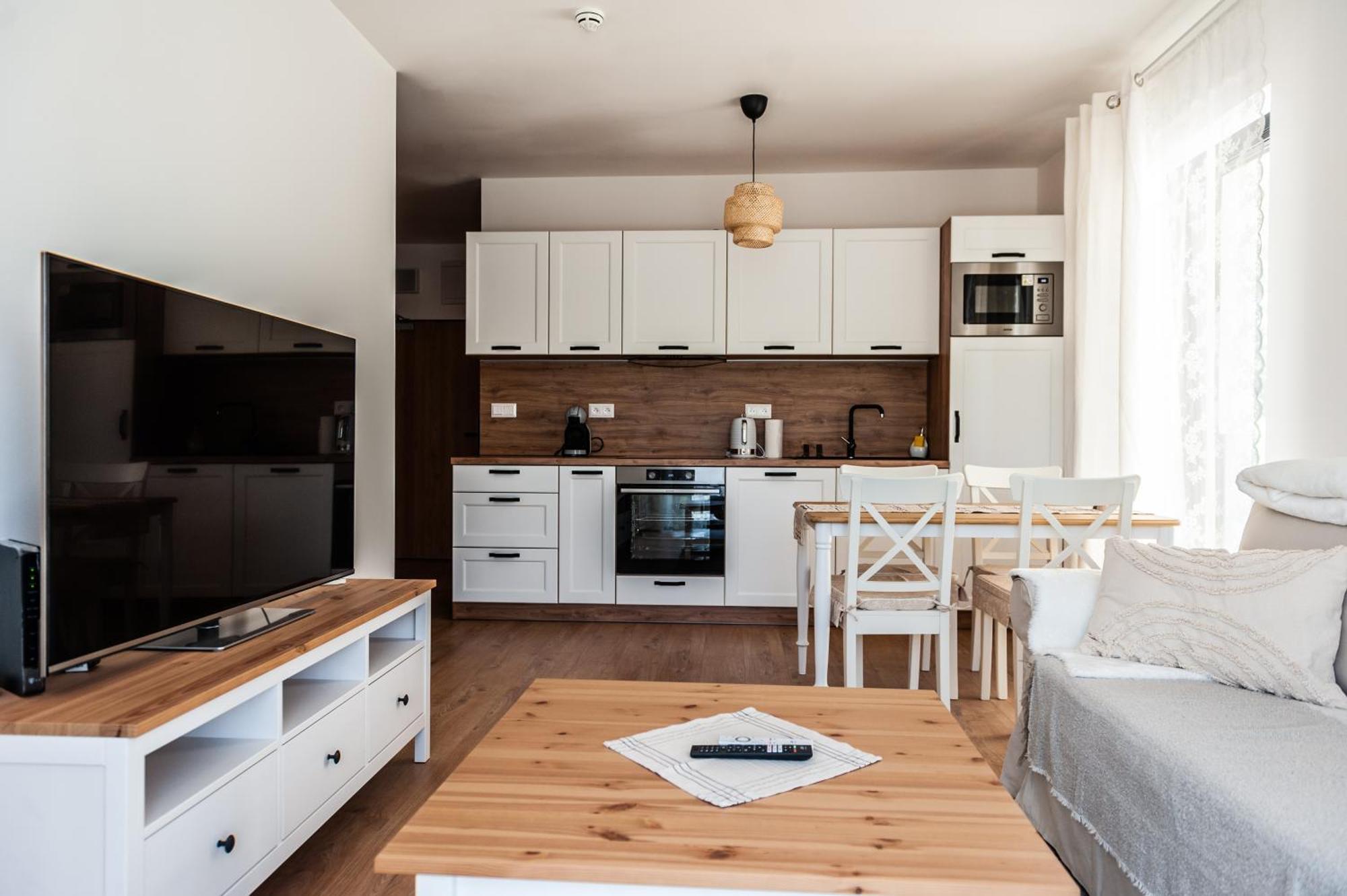 Apartmany Besen Bešeňová Dış mekan fotoğraf