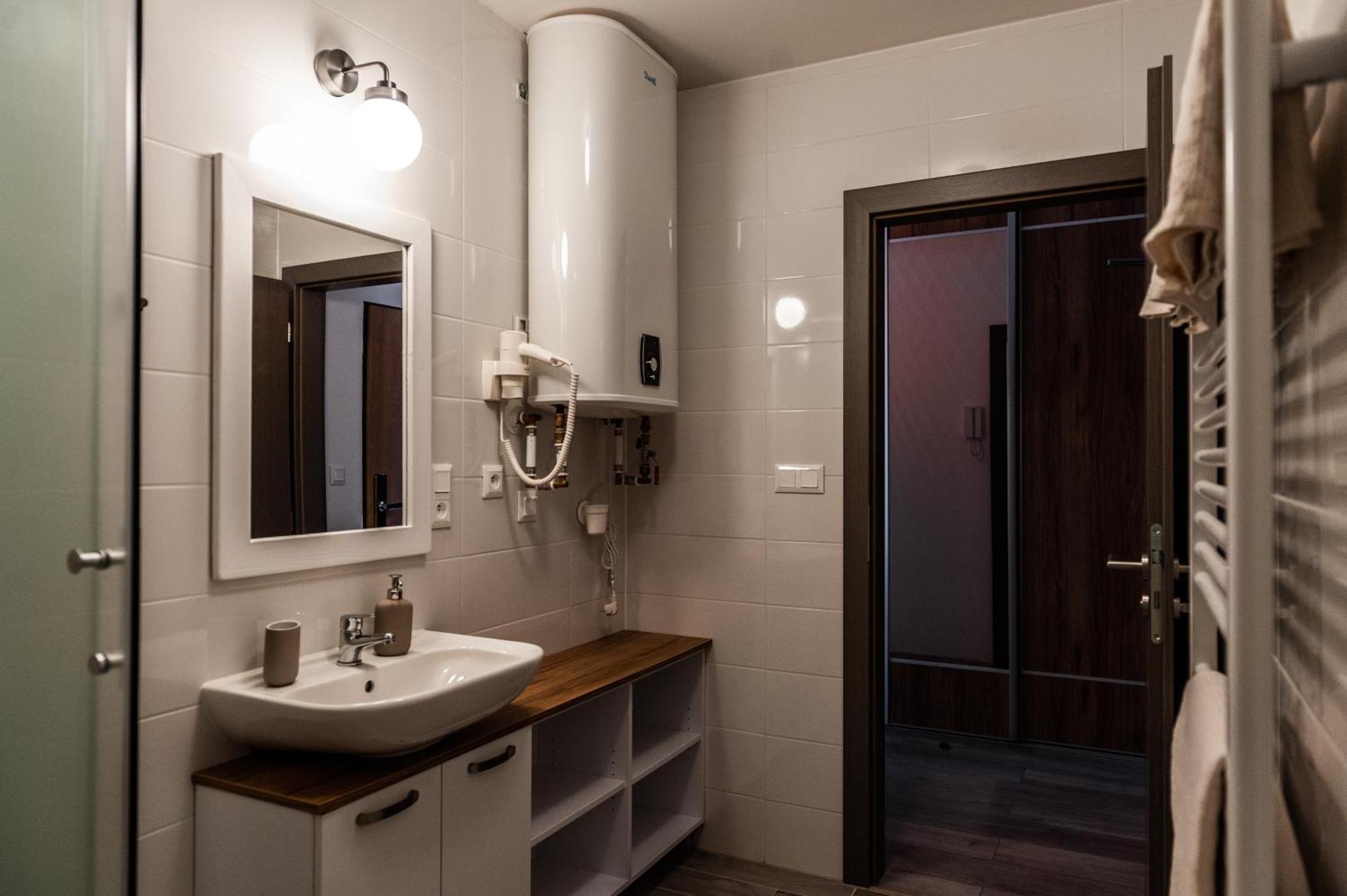 Apartmany Besen Bešeňová Dış mekan fotoğraf